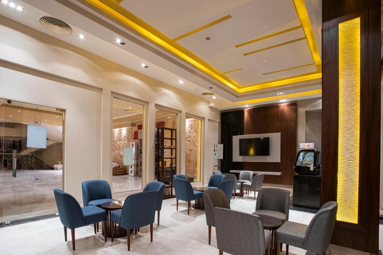 Amc Royal Hotel & Spa Hurghada Exterior foto